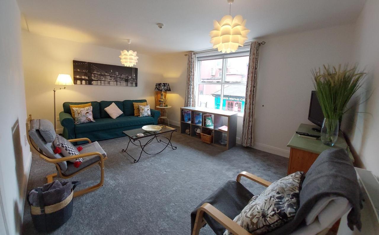 Apartamento Daltons Bar Kinsale Exterior foto